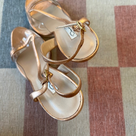 Oscar de la Renta - Picture 6 of 9